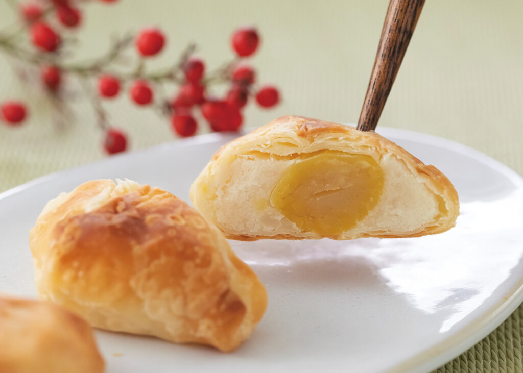 石川県加賀市の和菓子店『小山芳月堂』の和菓子「絹ころも」